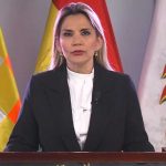 Añez anuncia cierre de fronteras, suspensión de viajes y restricción vehicular
